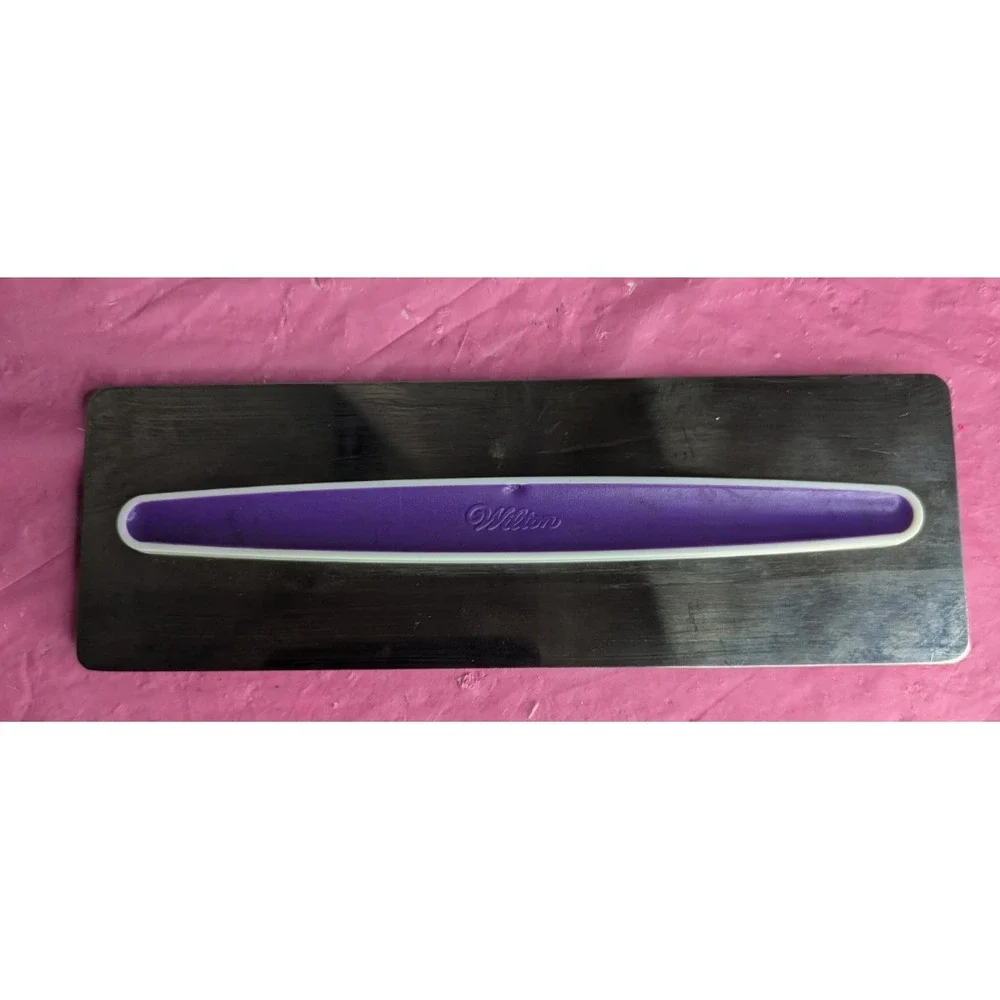 Wilton Stainless steel buttercream icing smoother comfort grip‎ purple handle